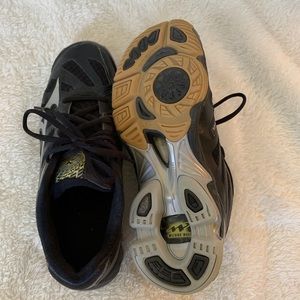 Women’s Mizuno RX3 Wave Lightening Shoes